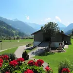 Huaterhof *